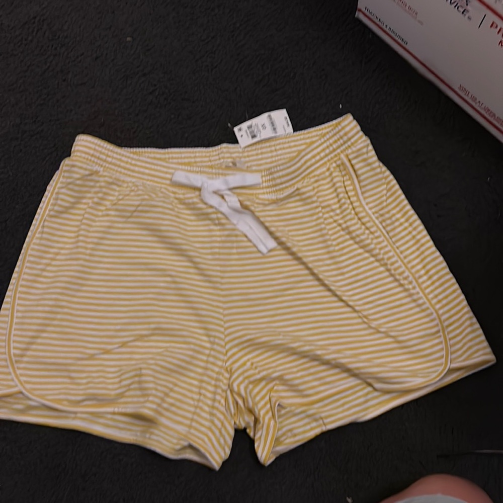 Style @co yellow striped shorts nwt 0X